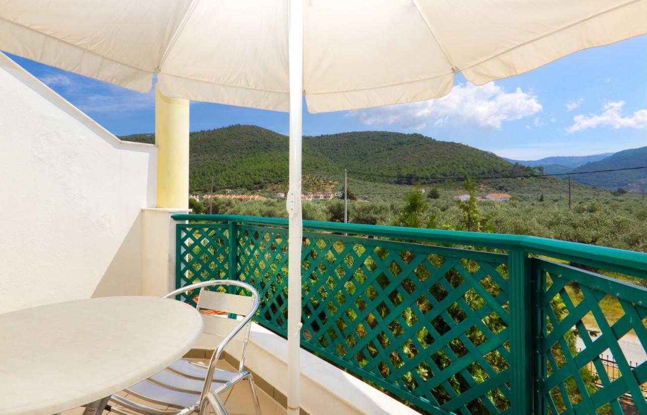 Aegean Sun Apartments Skala Rachoni  Extérieur photo